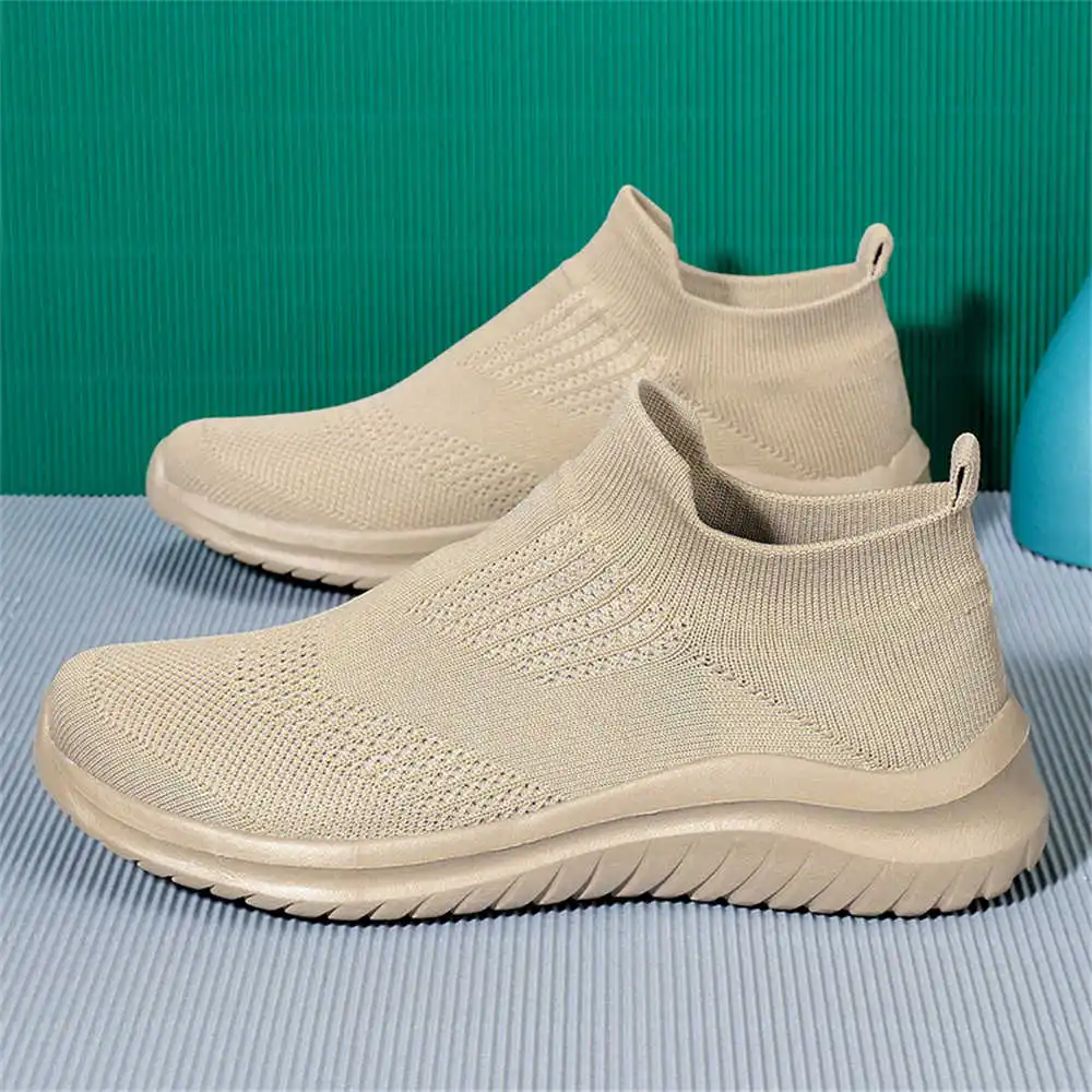 Beige Soft New Novelty Tennis  - Second Hand Men'S Formal Wear recension och pris