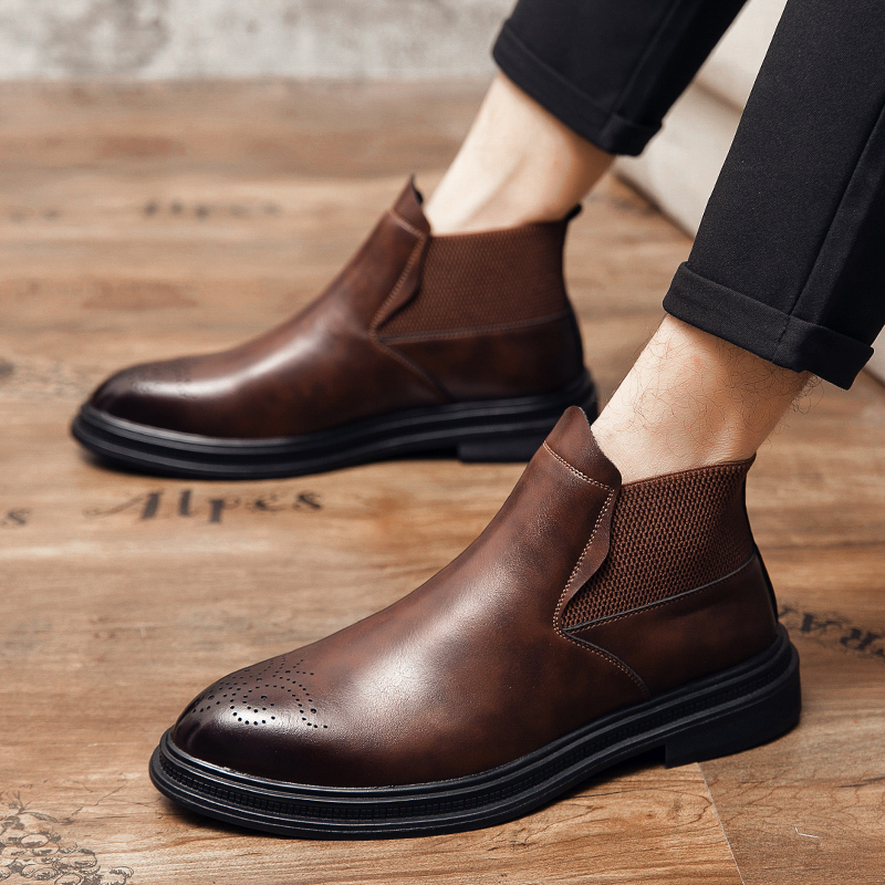 High-top leather shoes are ver - Men Formal Wear Top recension och pris